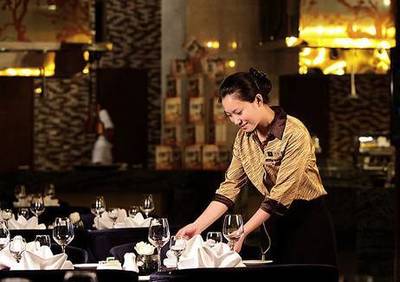 优质餐饮服务之道 三轻、四勤、五声、六笑与十服务